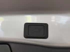 Toyota RAV4 (2019) thumbnail 26
