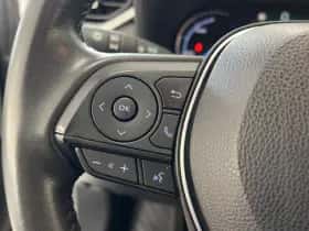 Toyota RAV4 (2019) thumbnail 6