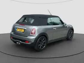 MINI Cabrio thumbnail 3