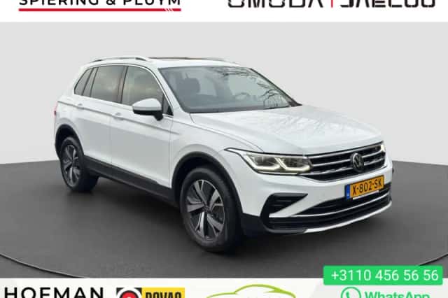 Volkswagen Tiguan (2021) thumbnail 1