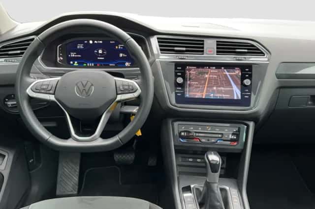 Volkswagen Tiguan (2021) thumbnail 7