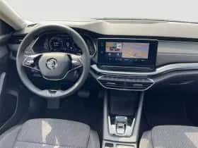 Škoda Octavia (2020) thumbnail 17