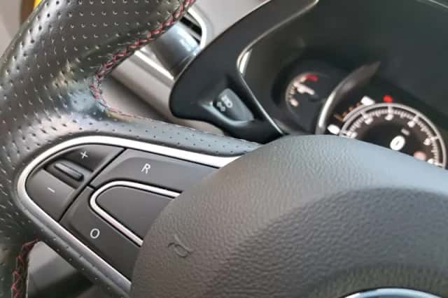Renault Mégane (2019) thumbnail 19