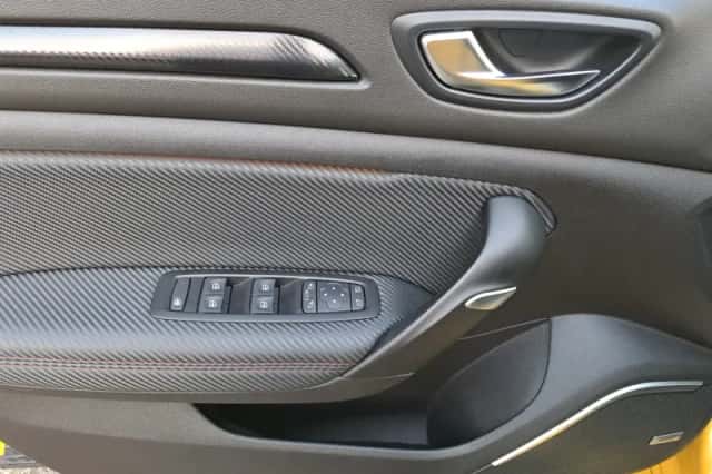 Renault Mégane (2019) thumbnail 23