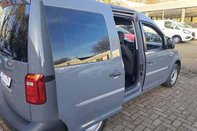 Volkswagen Caddy (2016) thumbnail 20