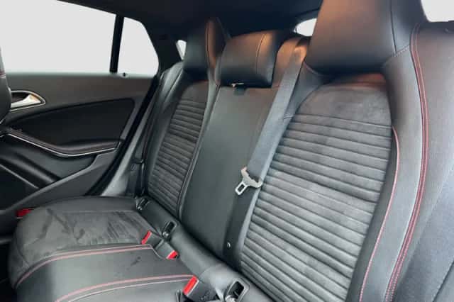 Mercedes-Benz CLA-Klasse (2018) thumbnail 20