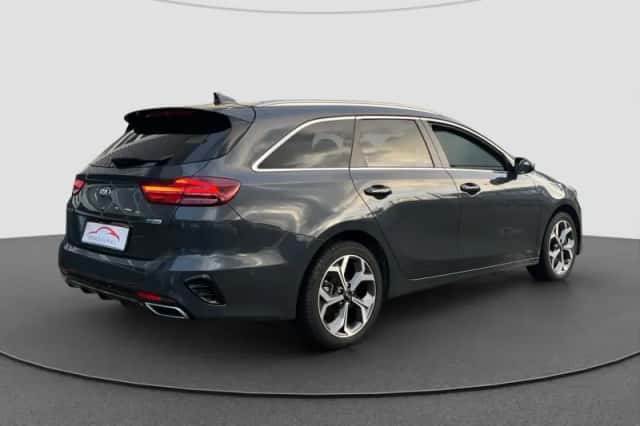 Kia Ceed Sportswagon (2020) thumbnail 3