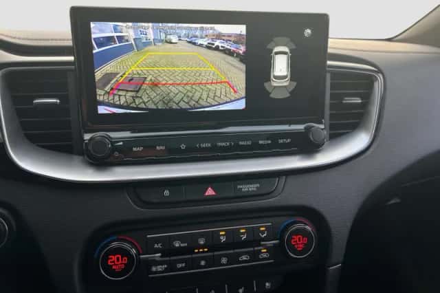 Kia Ceed Sportswagon (2020) thumbnail 9
