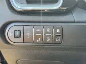 Kia XCeed (2020) thumbnail 3