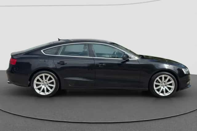 Audi A5 (2013) thumbnail 2