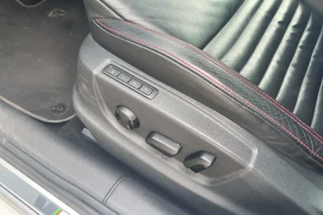 Škoda Octavia (2016) thumbnail 4