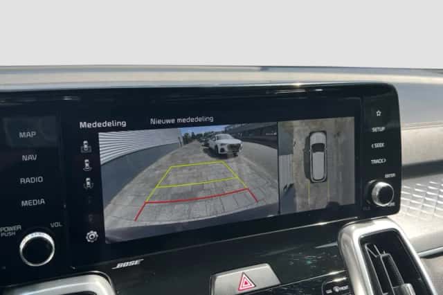 Kia Sorento (2020) thumbnail 17