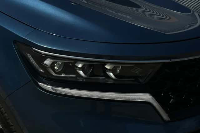 Kia Sorento (2020) thumbnail 23