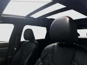 Kia Sorento (2020) thumbnail 4