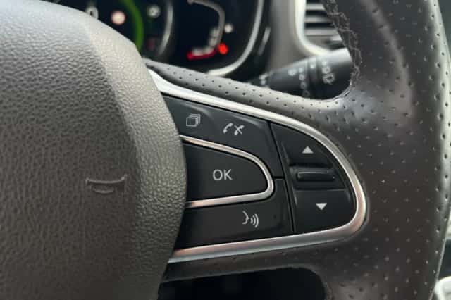 Renault Espace (2015) thumbnail 13