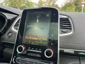 Renault Espace (2015) thumbnail 23