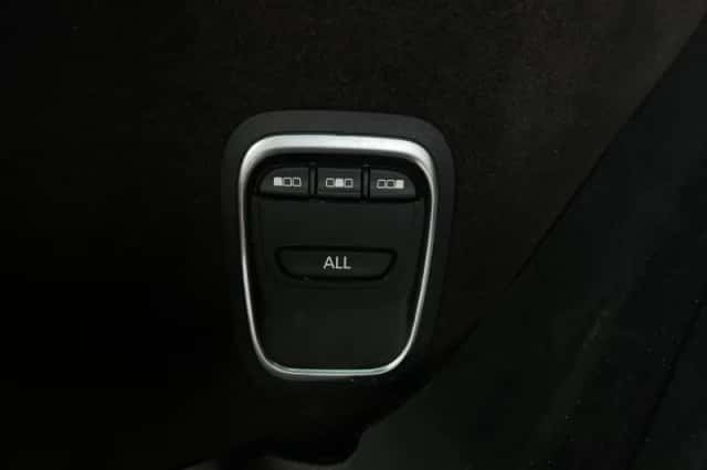 Renault Espace (2015) thumbnail 26