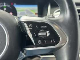 Jaguar I-Pace (2018) thumbnail 14