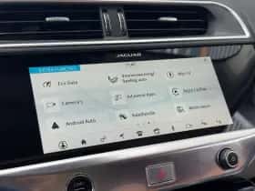 Jaguar I-Pace (2018) thumbnail 16
