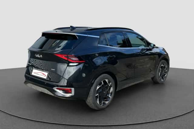 Kia Sportage (2022) thumbnail 3