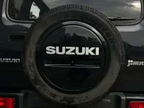 Suzuki Jimny (2012) thumbnail 8