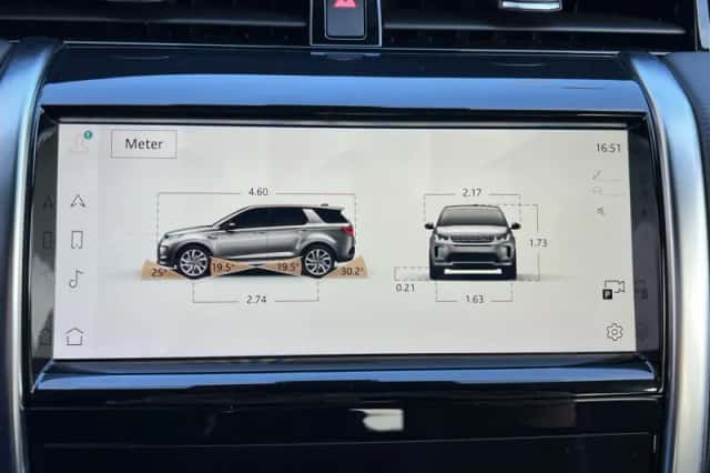 Land Rover Discovery Sport (2020) thumbnail 18
