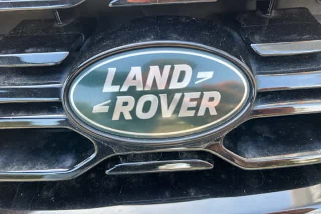 Land Rover Discovery Sport (2020) thumbnail 22