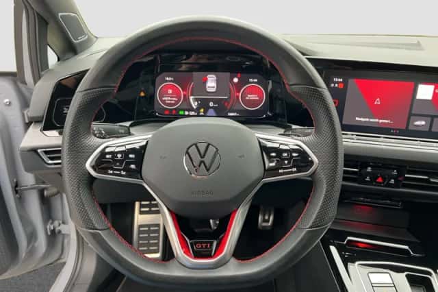 Volkswagen Golf (2020) thumbnail 11