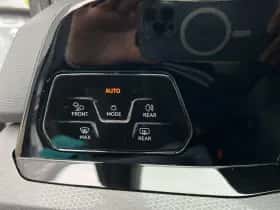 Volkswagen Golf (2020) thumbnail 12