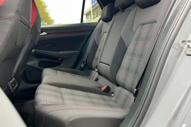 Volkswagen Golf (2020) thumbnail 25