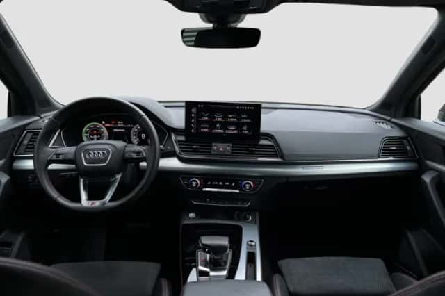 Audi Q5 (2022) thumbnail 22