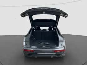 Audi Q5 (2022) thumbnail 24