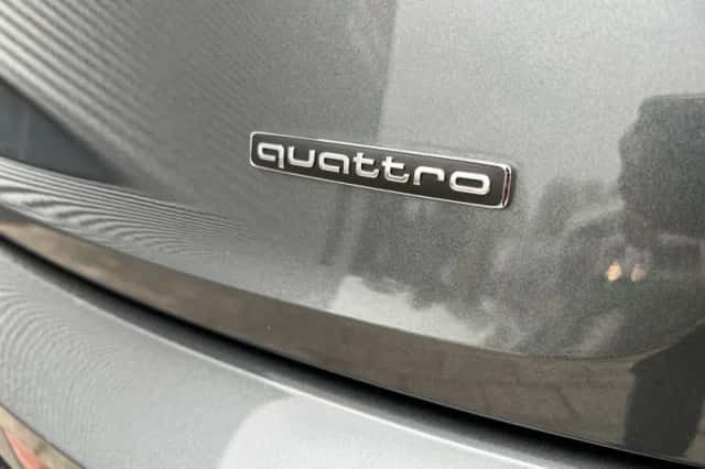 Audi Q5 (2022) thumbnail 25