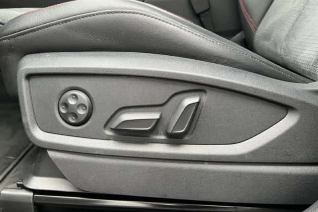 Audi Q5 (2022) thumbnail 26