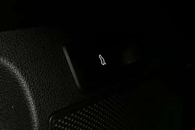 Škoda Karoq (2019) thumbnail 19
