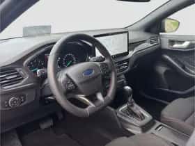 Ford Focus thumbnail 11