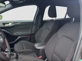 Ford Focus thumbnail 12