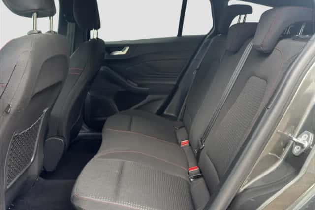 Ford Focus (2024) thumbnail 24
