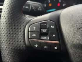 Ford Focus thumbnail 4