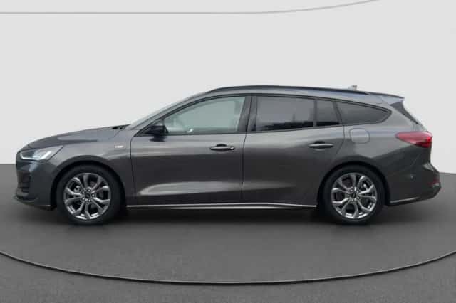 Ford Focus (2024) thumbnail 9