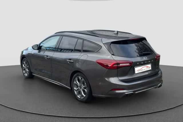 Ford Focus (2024) thumbnail 10