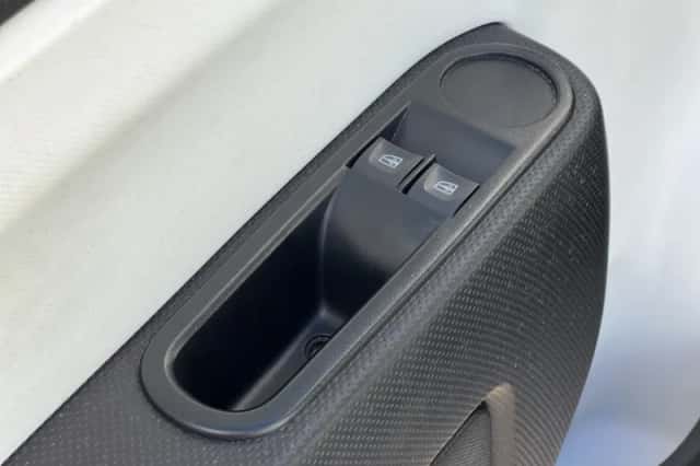 Renault Twingo (2019) thumbnail 19