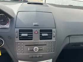 Mercedes-Benz C-Klasse (2010) thumbnail 14