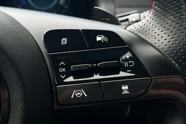 Hyundai Tucson (2021) thumbnail 16