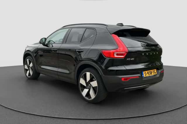 Volvo XC40 (2022) thumbnail 12