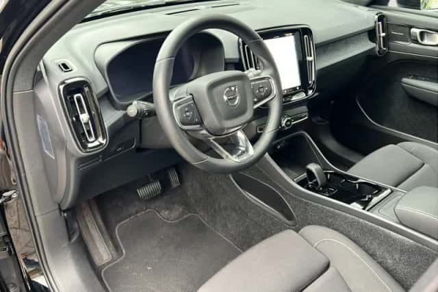 Volvo XC40 (2022) thumbnail 13