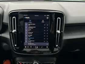 Volvo XC40 (2022) thumbnail 15