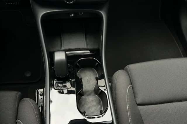 Volvo XC40 (2022) thumbnail 16