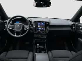 Volvo XC40 (2022) thumbnail 18