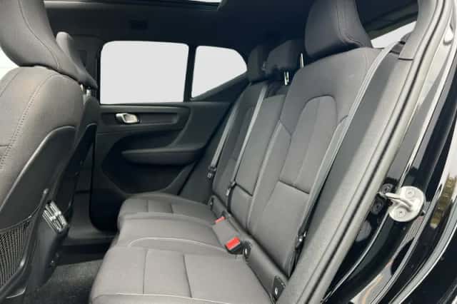 Volvo XC40 (2022) thumbnail 20